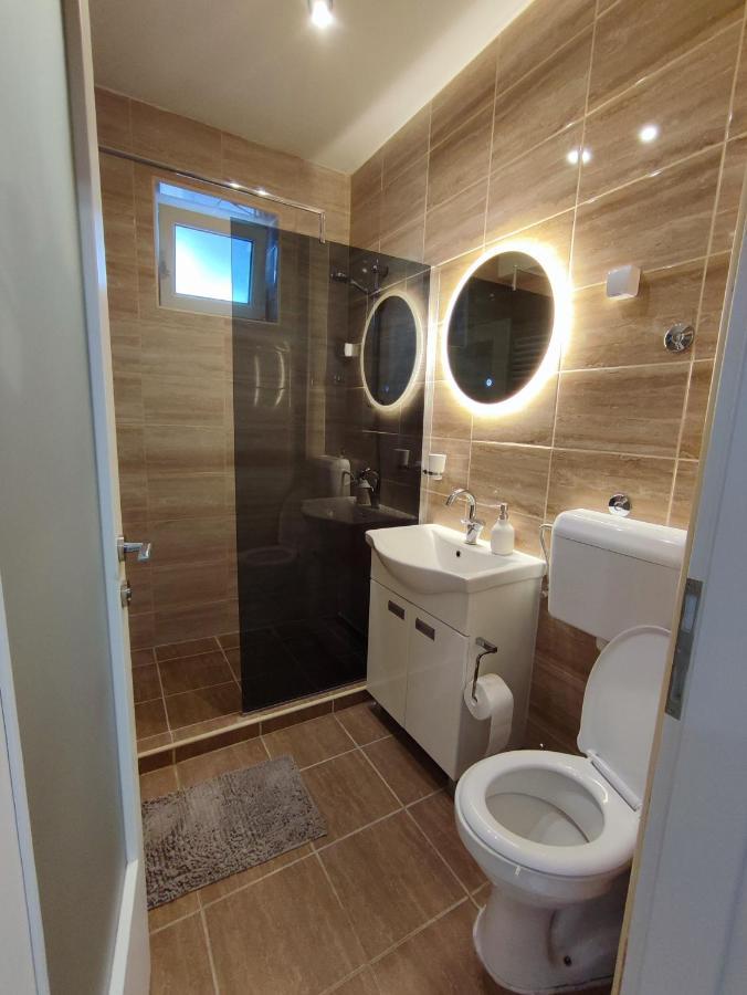 Stan Andja Apartment Sremska Mitrovica Exterior photo